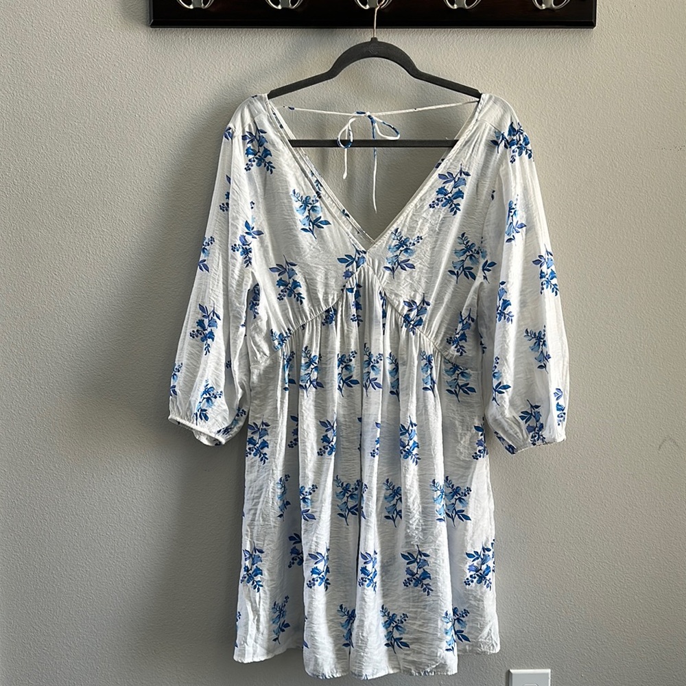 Women’s S - H&M V-neck dress